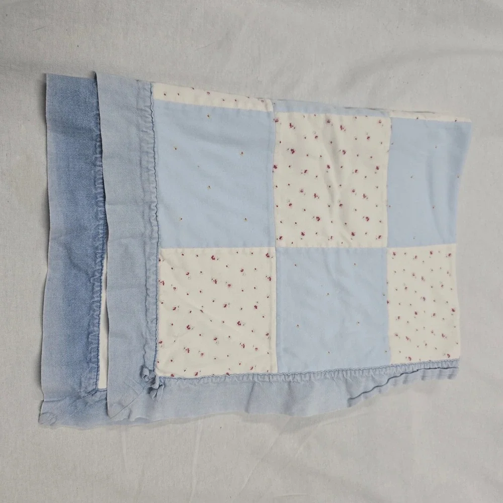 Gymboree Vintage 2002 Blue Floral Patchwork Quilt Baby Blanket Cotton One Size